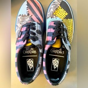 Vans Nightmare Before Christmas size 7 Woman’s